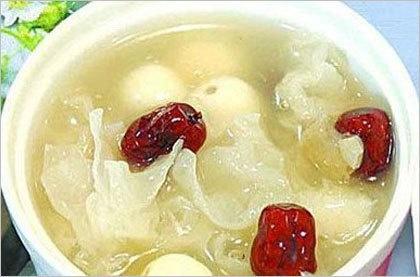 鲜炖燕窝多少钱 800
