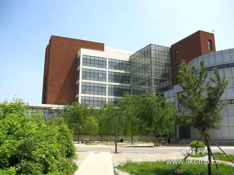 沈阳建筑大学图书馆