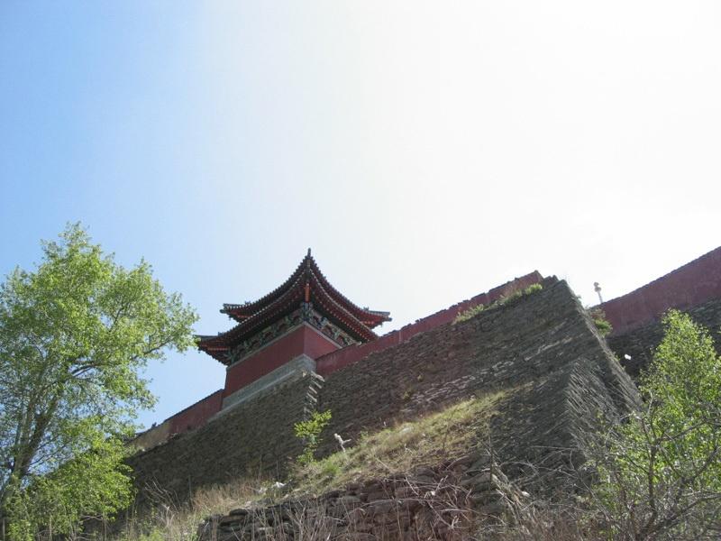 添加义项 同义词 收藏 分享 编辑词条 禅山寺位于榆社县城西30公里的