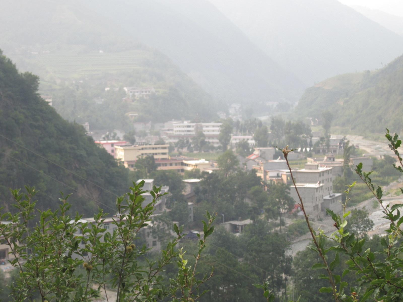 龙山县瓦房乡有多少人口_龙山县洛塔乡列坝村(3)