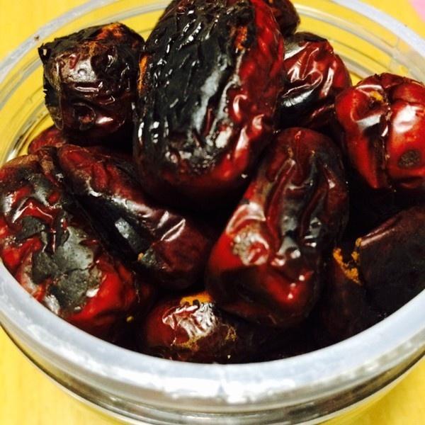 藜麦焦枣茶