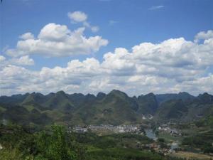 拉烈镇人口_拉烈镇地图 拉烈镇卫星地图 拉烈镇高清航拍地图