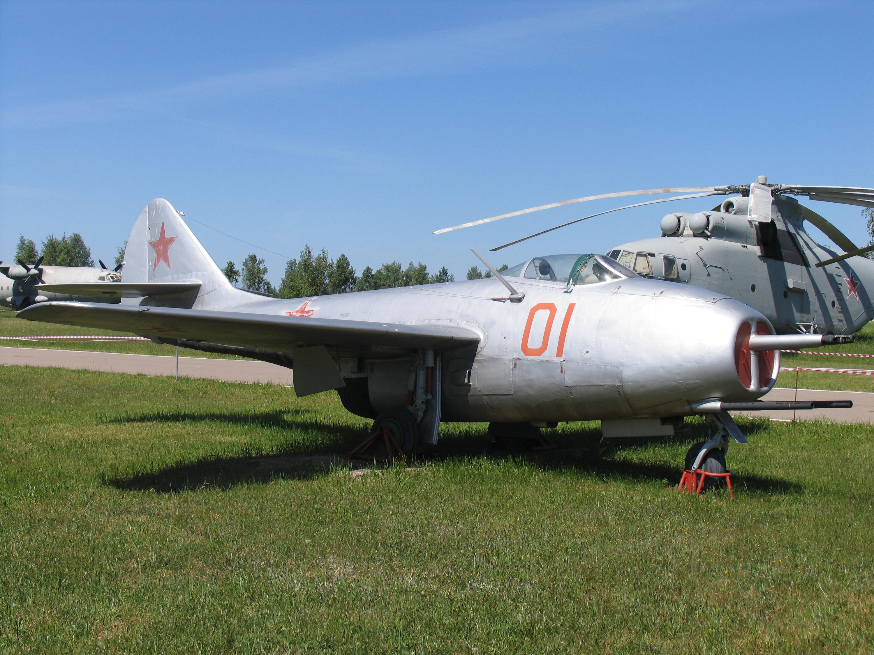 米格-9战斗机
