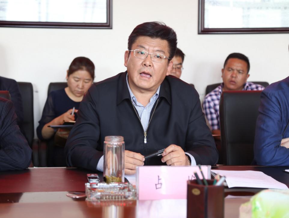 占堆,拉萨市副市长,政协西藏自治区第十一届委员会委员.