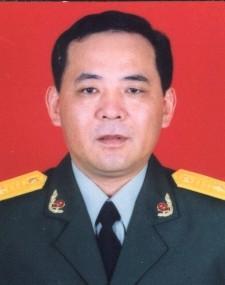 现任广东省武警总队政委.2002年晋.
