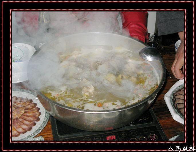 清汤鸡肉火锅