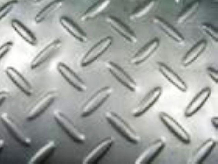 800
