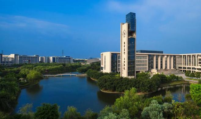 广州大学排名前十名 0