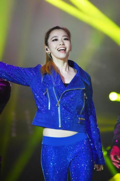 我的梦张靓颖曲谱_张靓颖我的梦图片(3)
