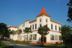 广州大学华软软件学院图册