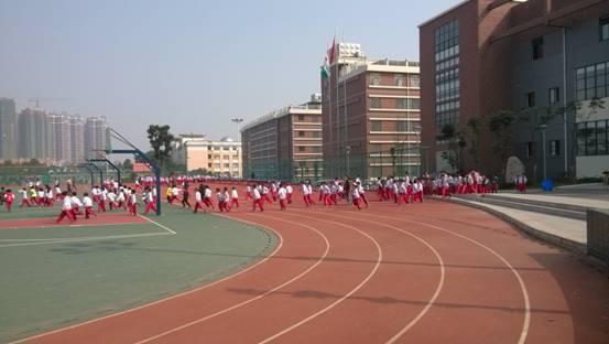 绵阳东辰国际学校作为涪城区教育和体育局直属自收自支民办完全中学