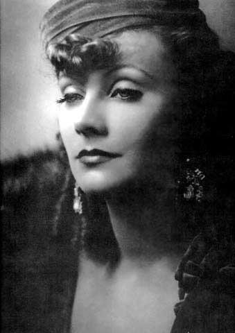 百年来最伟大的女演员_看完欧美电影里的经典尤物,原来美人都是上帝创