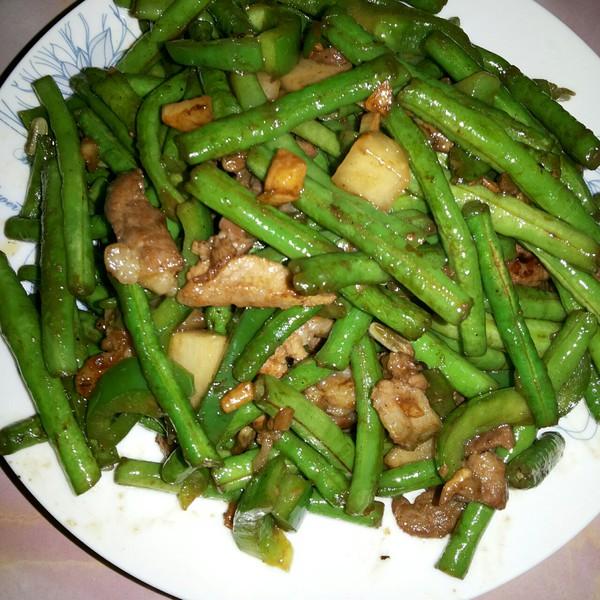 豆角炒肉