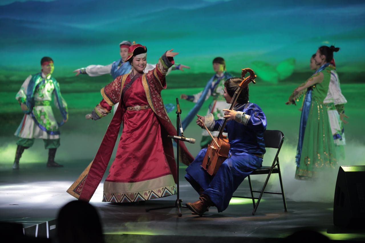 阿木古楞_阿木古楞收入法