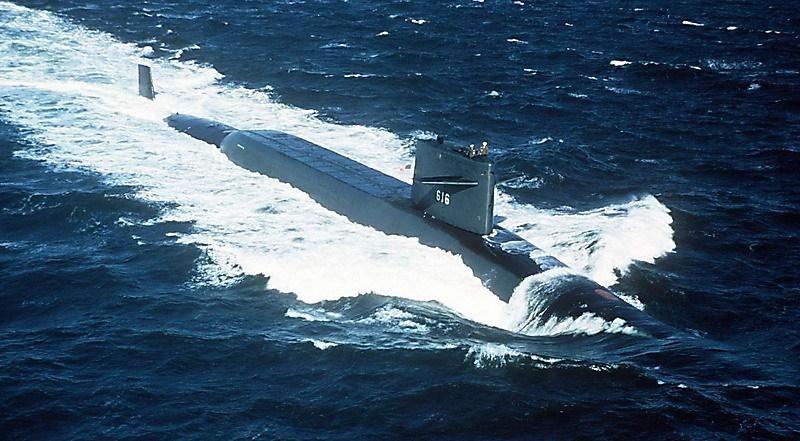 拉斐特级核动力弹通导弹潜艇 