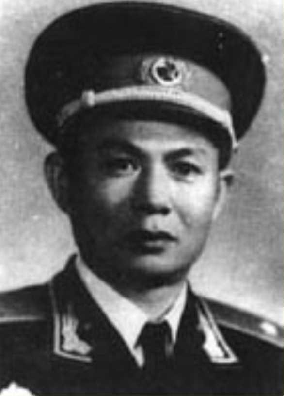 1911年-1997年10月14日),中华人民共和国开国少将 [1],湖北省黄梅县人