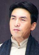 鹰与枭