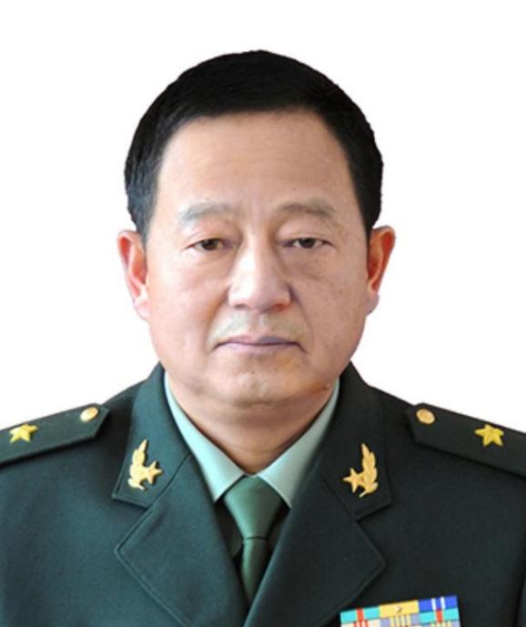现任任中国人民解放军中部战区陆军司钤员.