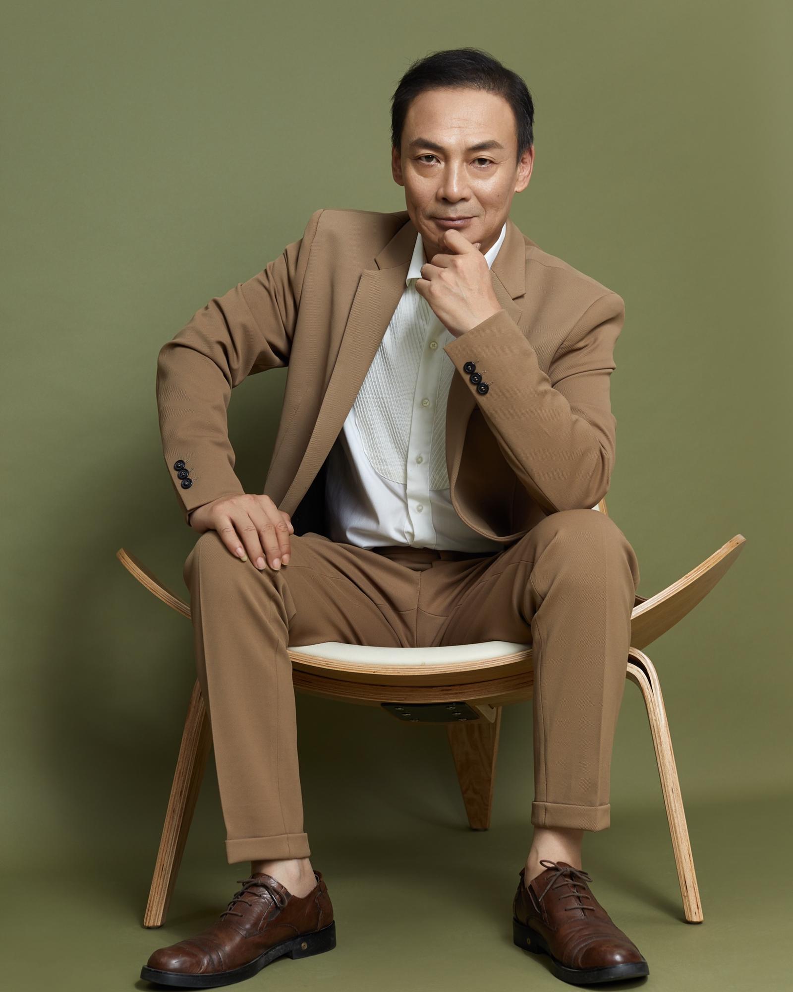 杨猛,1963年7月15日出生于吉林省吉林市,中国内地男演员.