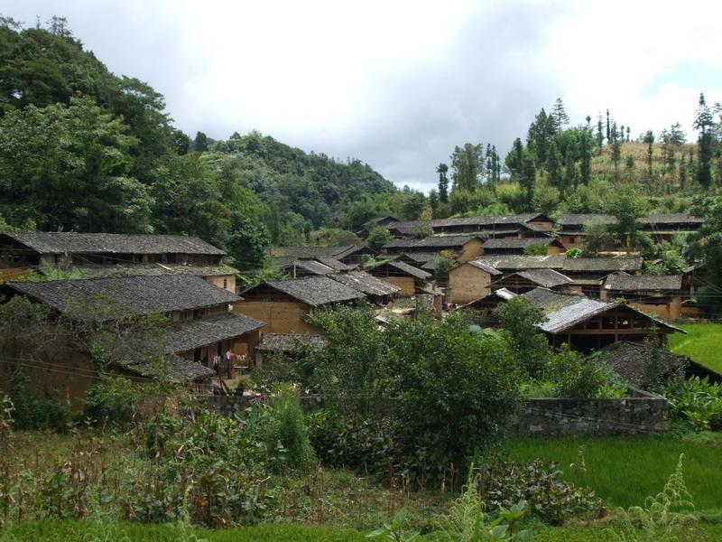 和平村