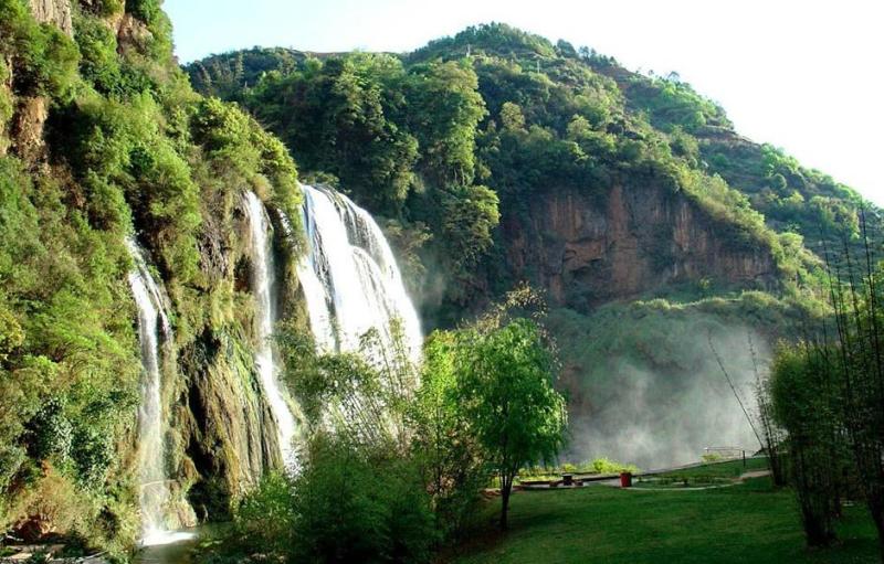 大叠水瀑布风景区