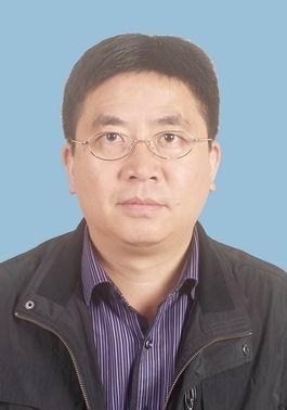 秦岭,现任中共彭泽县委副书记.