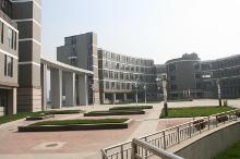 天津商业大学