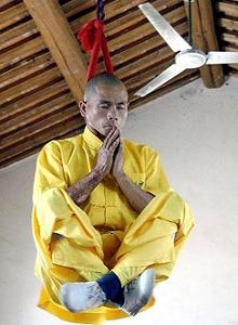 素法,勤炎《少林正宗七十二艺)69,弹子拳 70,锁指功 71,追风掌功 72