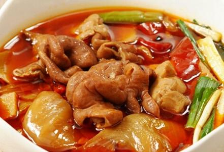 水煮肥肠