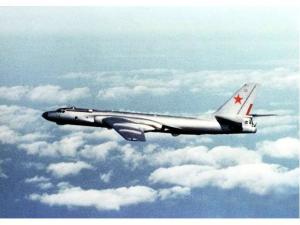苏联图-16（Tu-16）中型轰炸机