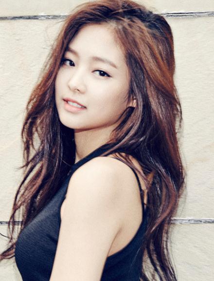 金智妮(jennie kim),1996年1月16日出生于韩国,韩国女歌手,女子演唱
