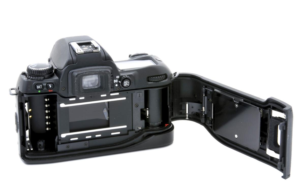 尼康d3x d800对比评测_尼康f75对比f80_佳能尼康照片对比