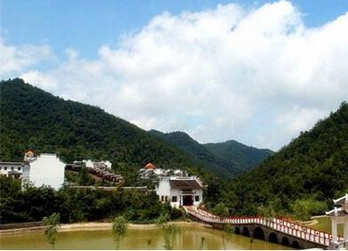 襄樊南漳香水河风景区