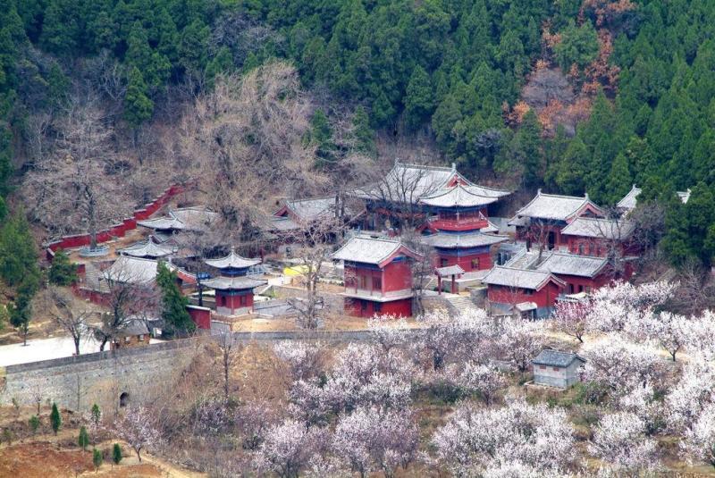 灵泉山国家森林公园旅游风景区