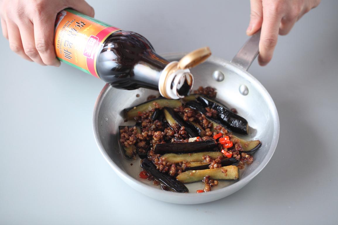 Irresistible Garlic Eggplant Recipe: A Flavorful Delight for Every Palate