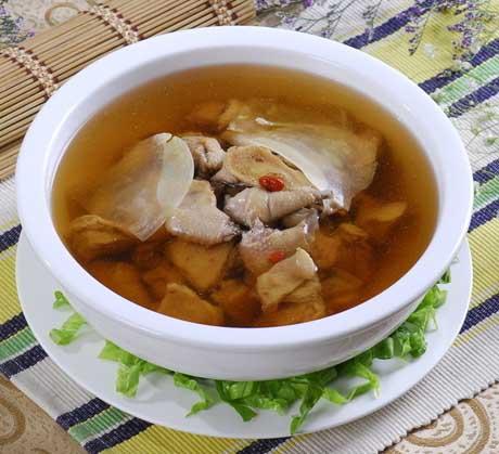 首届天麻,食材有乳鸽火腿熄风,具有养血益肝,一道止痉的作用.在哪里泰安v首届美食节美食图片