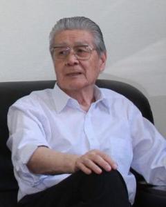 蓝天野