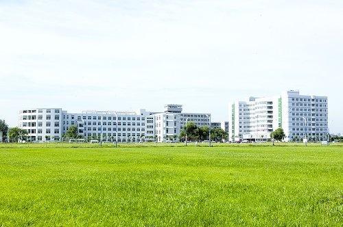 新乡医学院