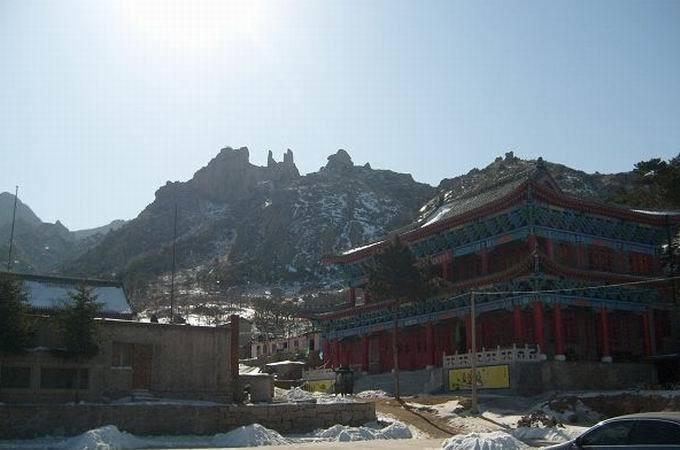 葫芦岛大虹螺山灵隐寺