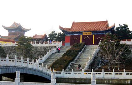 最新版本  调兵山明月禅寺位于辽宁省调兵山市,是国家aa级旅游区和