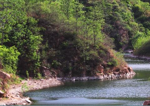 黄金寨原生态旅游区