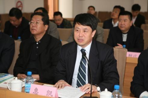 营口港董事长_董事长办公室图片