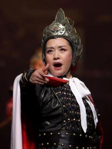 彭丽媛主演歌剧《木兰诗篇》