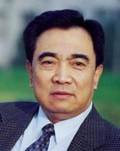 鲍国安