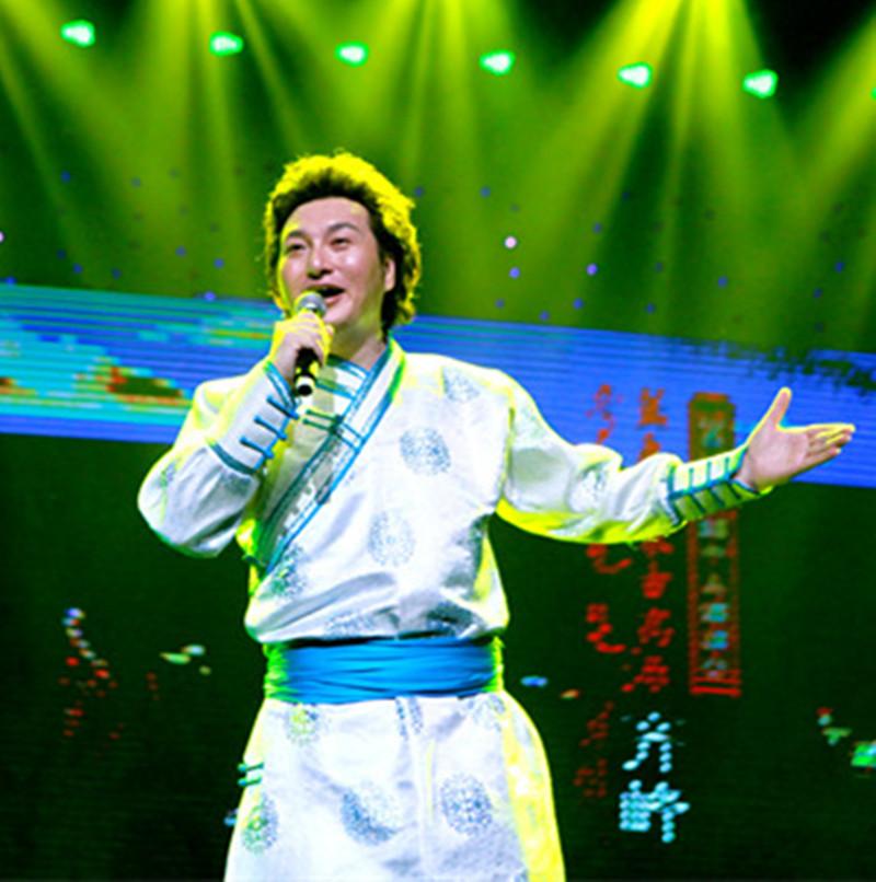 齐峰(蒙古族歌唱家)