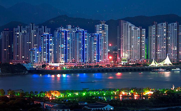 全部版本 历史版本  温州,沿海港口城市,位于中国东南部,瓯江下游南岸