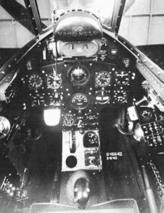 F8F-1 座舱仪表板