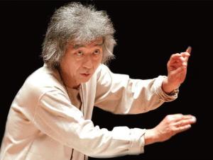 小泽征尔(おざわせいじ,seiji ozawa),1935年9月1日出生于中国沈阳