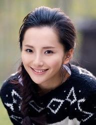 肖雨雨,别名:陈雨新;1986年7月9日出生于贵州省贵阳市,中国女影视演员