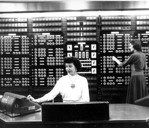 简述计算机发展历程_高性能计算机发展历程_计算机发展历程